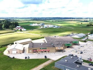 Plus de détails pour 1230 N Main St, Viroqua, WI - Local commercial à vendre