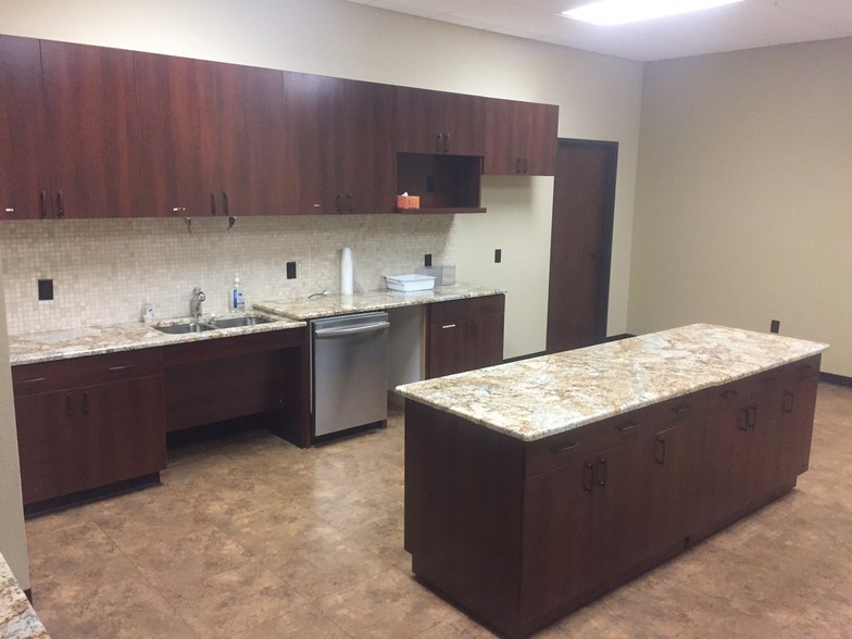 212 Old Grande Blvd, Tyler, TX à louer - Photo intérieure – Image 2 sur 5