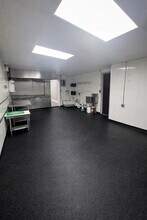 3580 Park Ave, Wantagh, NY à louer Photo intérieure– Image 2 sur 4