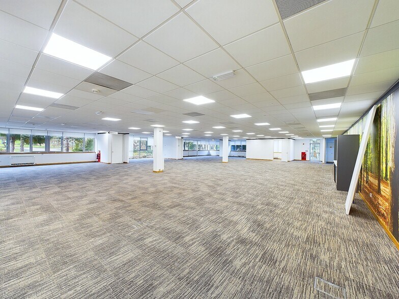 1 Finch Way, Bellshill à louer - Photo de l’immeuble – Image 2 sur 5