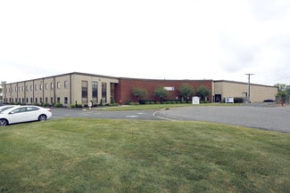Plus de détails pour 300 McGaw Dr, Edison, NJ - Industriel/Logistique à louer