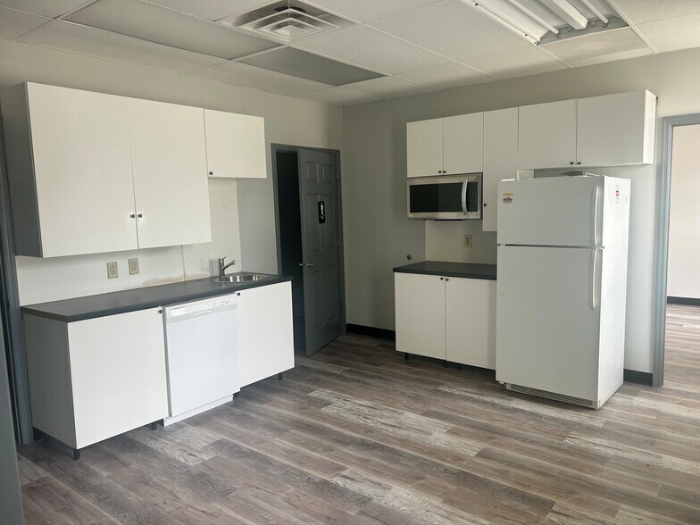 121 Harris St, Madison, TN à vendre - Photo de l’immeuble – Image 3 sur 9