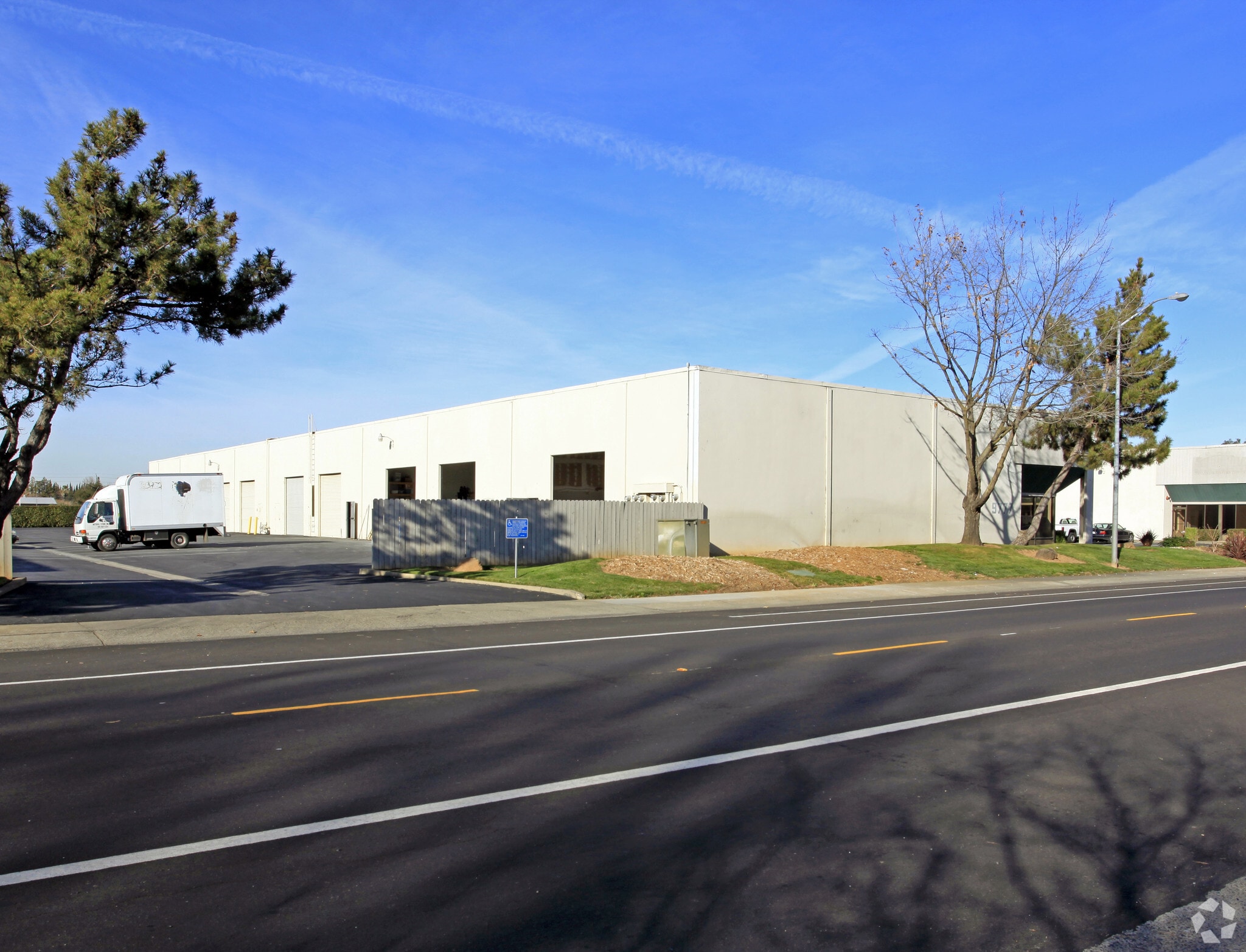 9777 Business Park Dr, Sacramento, CA à vendre Photo principale– Image 1 sur 5