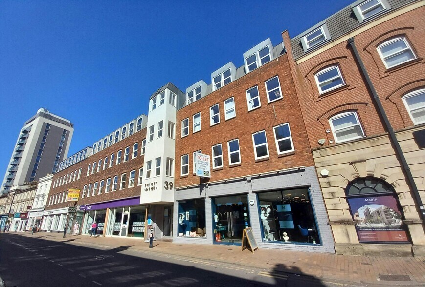 39 Queen St, Maidenhead à louer - Photo de l’immeuble – Image 2 sur 2