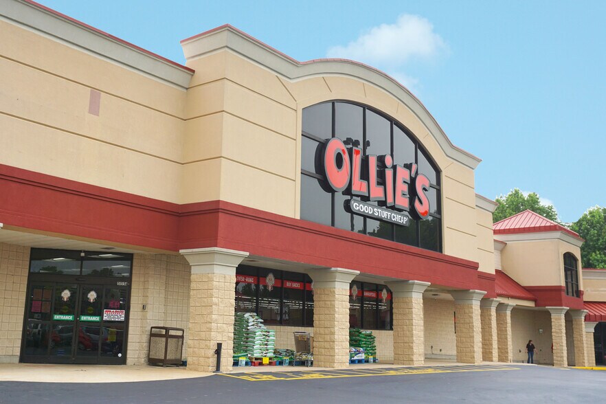5155 Calhoun Memorial Hwy, Easley, SC à louer - Photo de l’immeuble – Image 2 sur 6