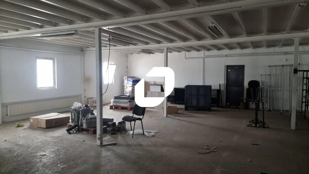 Local d’activités dans Chennevières-sur-Marne à louer - Photo intérieure – Image 3 sur 7