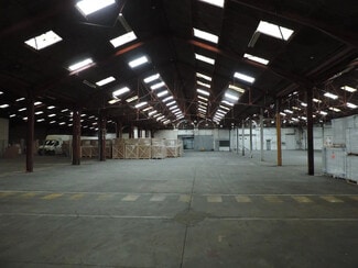 Plus de détails pour Industriel/Logistique à louer