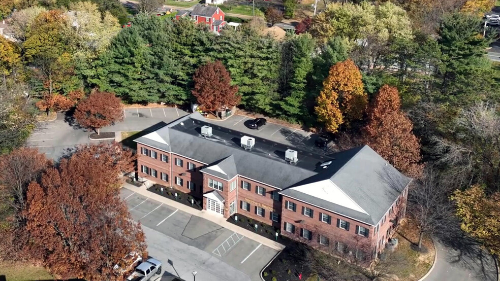 2330-2350 Schoenersville Rd, Bethlehem, PA à louer - Photo de l’immeuble – Image 1 sur 5