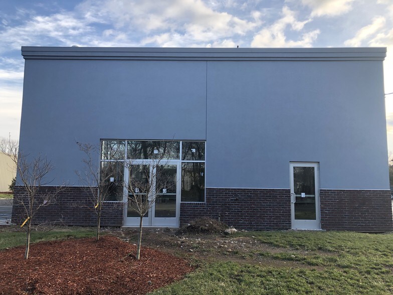 294 Lincoln Blvd, Middlesex, NJ à louer - Photo de l’immeuble – Image 3 sur 4