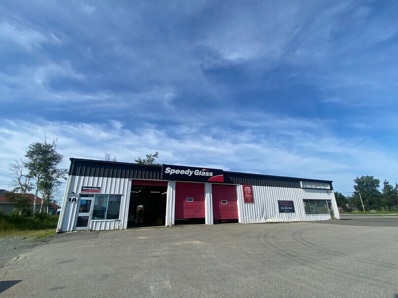 1 Elizabeth Dr, Gander, NL à vendre - Photo de l’immeuble – Image 2 sur 4