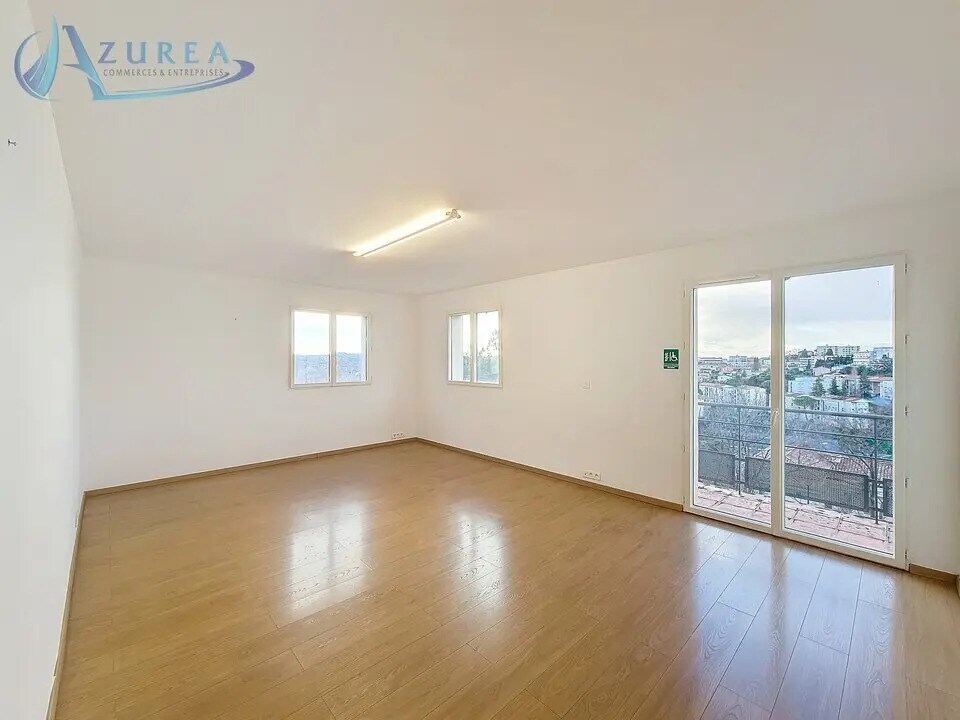 Bureau dans Grasse à louer Photo intérieure– Image 1 sur 7