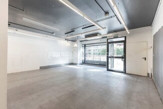 Plus de détails pour Local commercial à louer