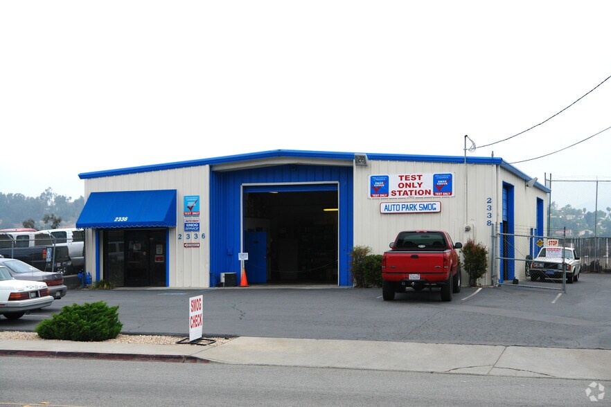 2336-2338 Auto Park Way, Escondido, CA à vendre - Photo de l’immeuble – Image 3 sur 5