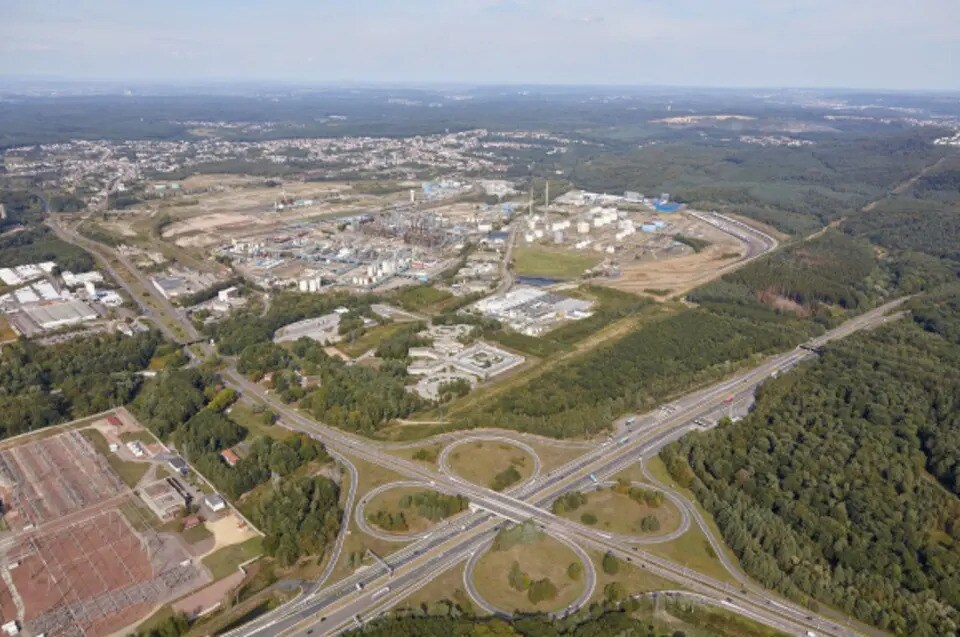 Local d'activités dans Saint-Avold à vendre Photo de l’immeuble– Image 1 sur 4