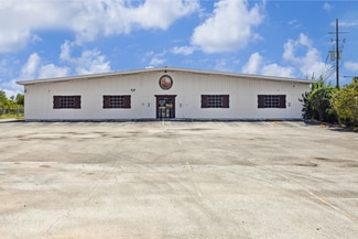 Plus de détails pour 25635 Southwest Fwy, Rosenberg, TX - Industriel/Logistique à louer