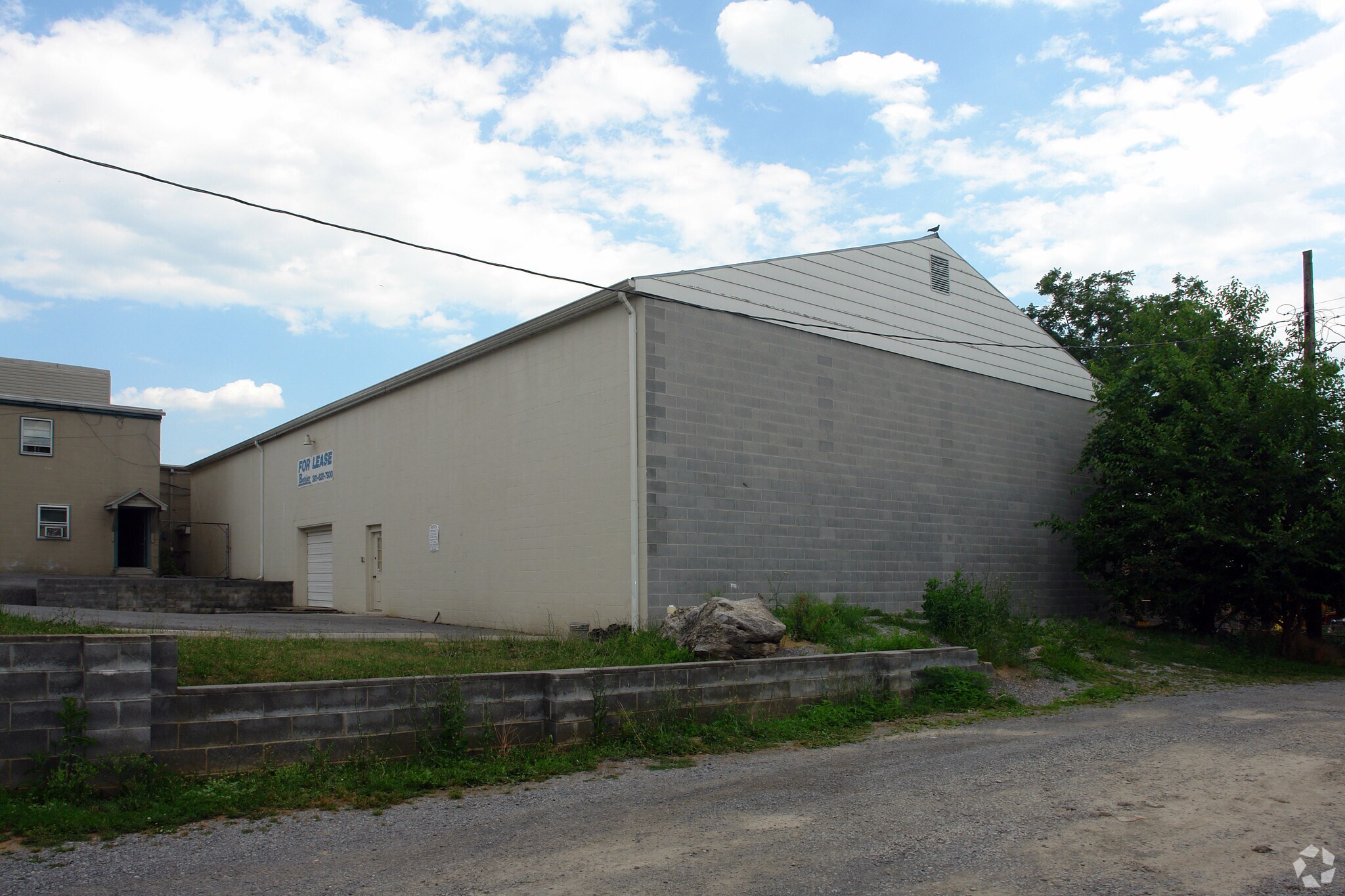1023 W Washington St, Hagerstown, MD à vendre Photo principale– Image 1 sur 13