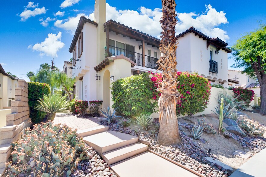 45900-45924 Highway 74, Palm Desert, CA à vendre - Photo de l’immeuble – Image 2 sur 4