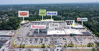 Plus de détails pour 2470-2500 Central Park Ave, Yonkers, NY - Local commercial à louer