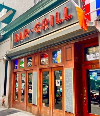 Plus de détails pour 62 Court St, Brooklyn, NY - Local commercial à vendre