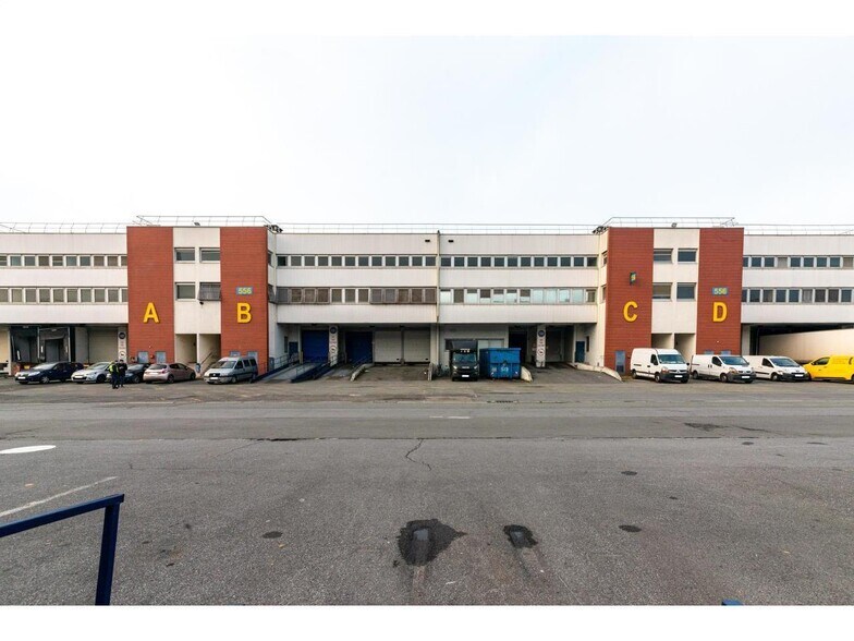50 Rue Ardoin, Saint-Ouen-sur-Seine à louer - Photo de l’immeuble – Image 1 sur 12
