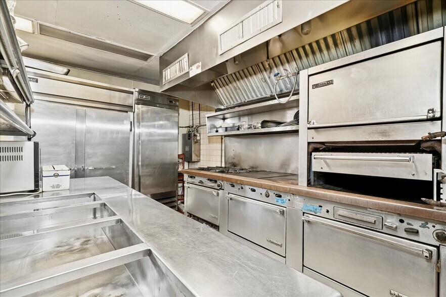 31 Decatur St, Columbia, NJ à vendre - Photo intérieure – Image 2 sur 35