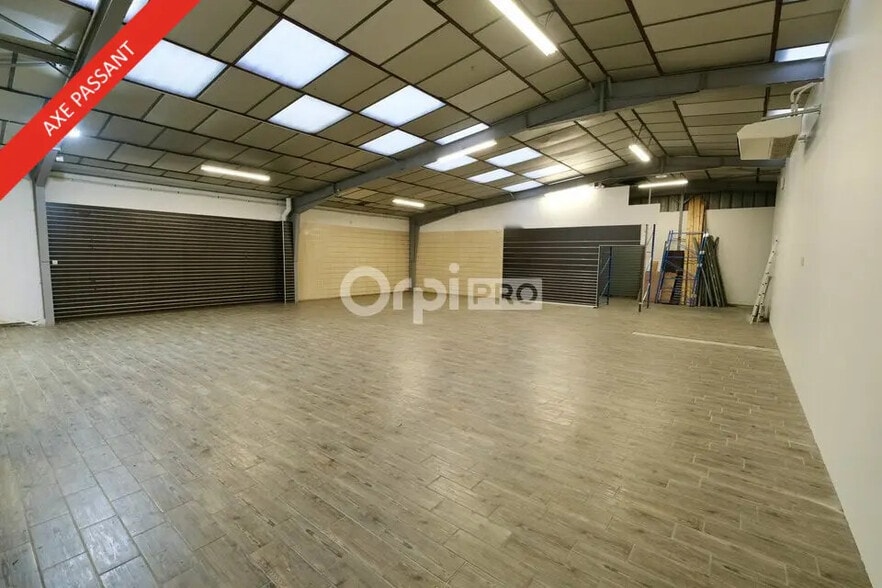 Local commercial dans Saint-Herblain à louer - Photo de l’immeuble – Image 1 sur 8