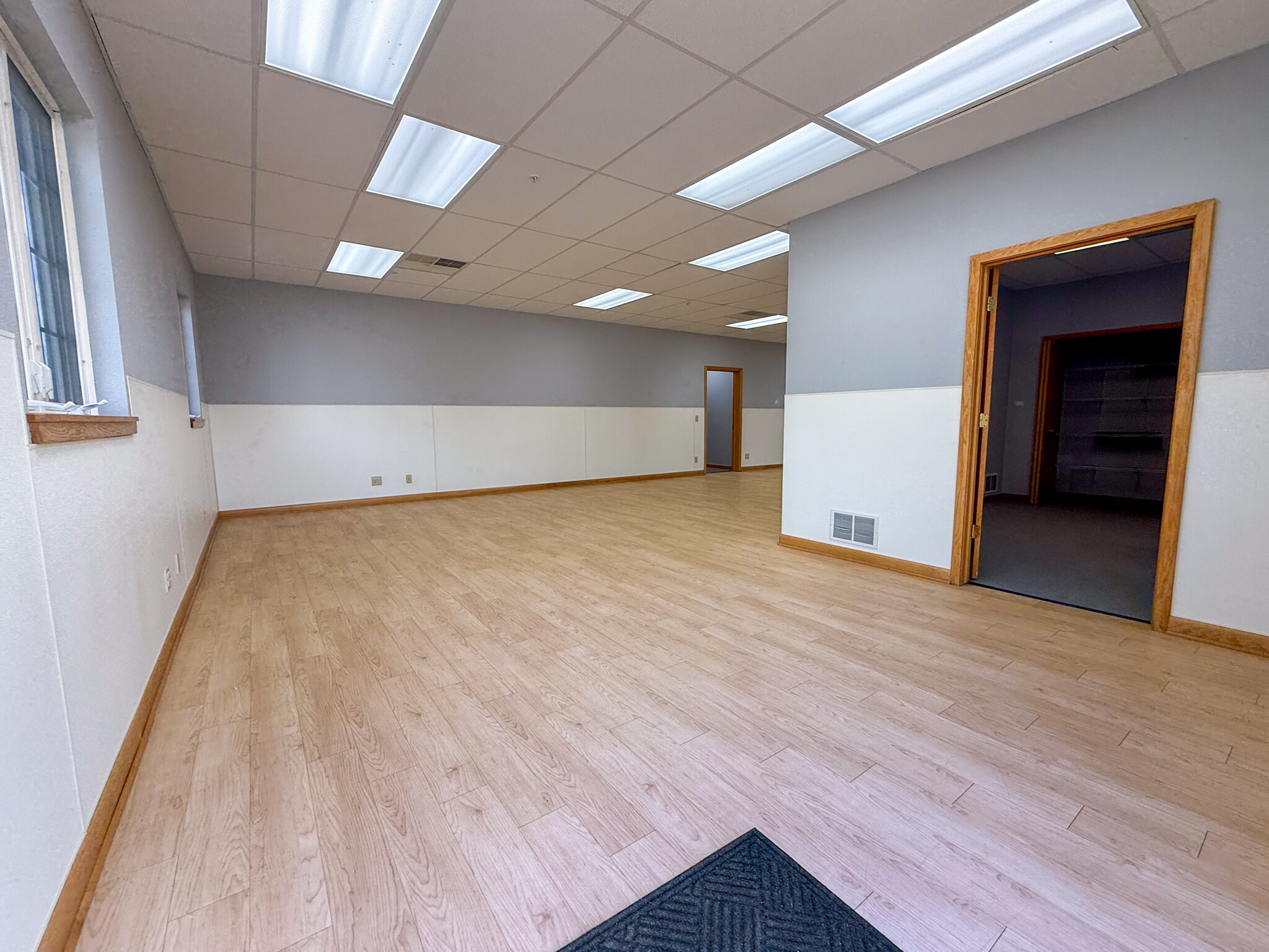 118 S Main St, Medford, MN à louer Photo intérieure– Image 1 sur 15