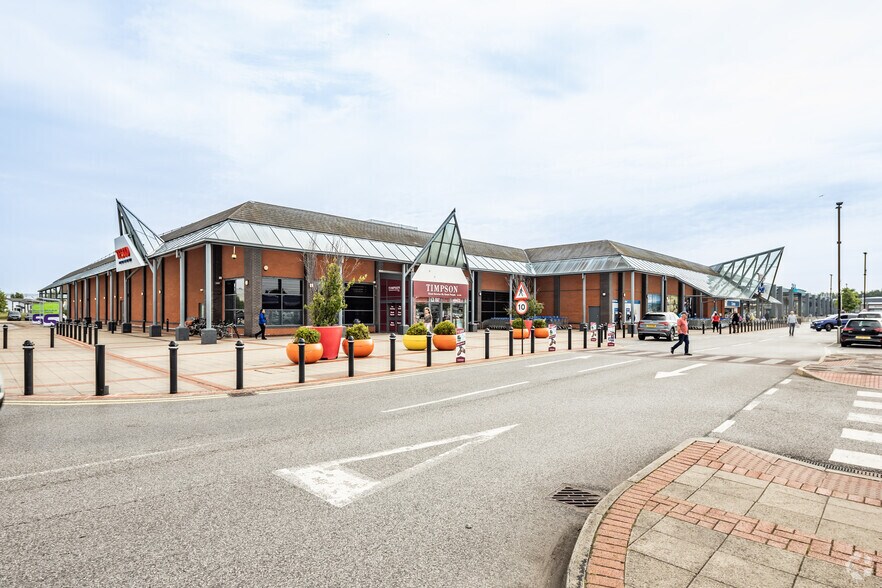 Chester Rd, Chester à louer - Photo de l’immeuble – Image 1 sur 4
