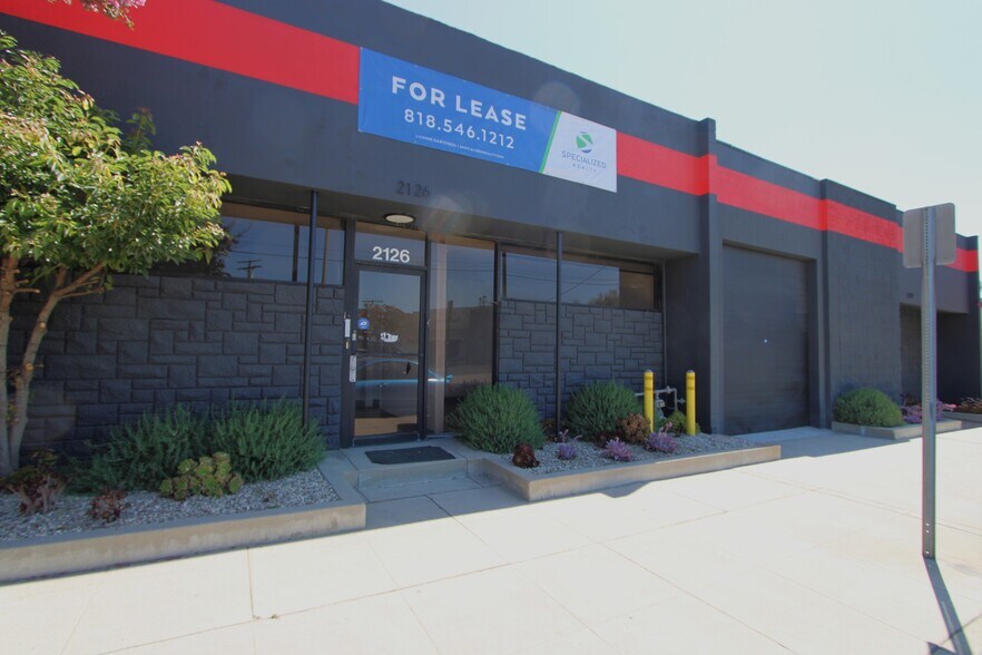 2124-2134 Floyd St, Burbank, CA à louer - Photo de l’immeuble – Image 2 sur 19