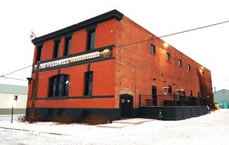 Plus de détails pour Local d’activités à vendre