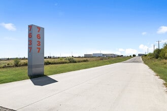 7637 FM 3009, Schertz, TX à louer Photo intérieure– Image 2 sur 36