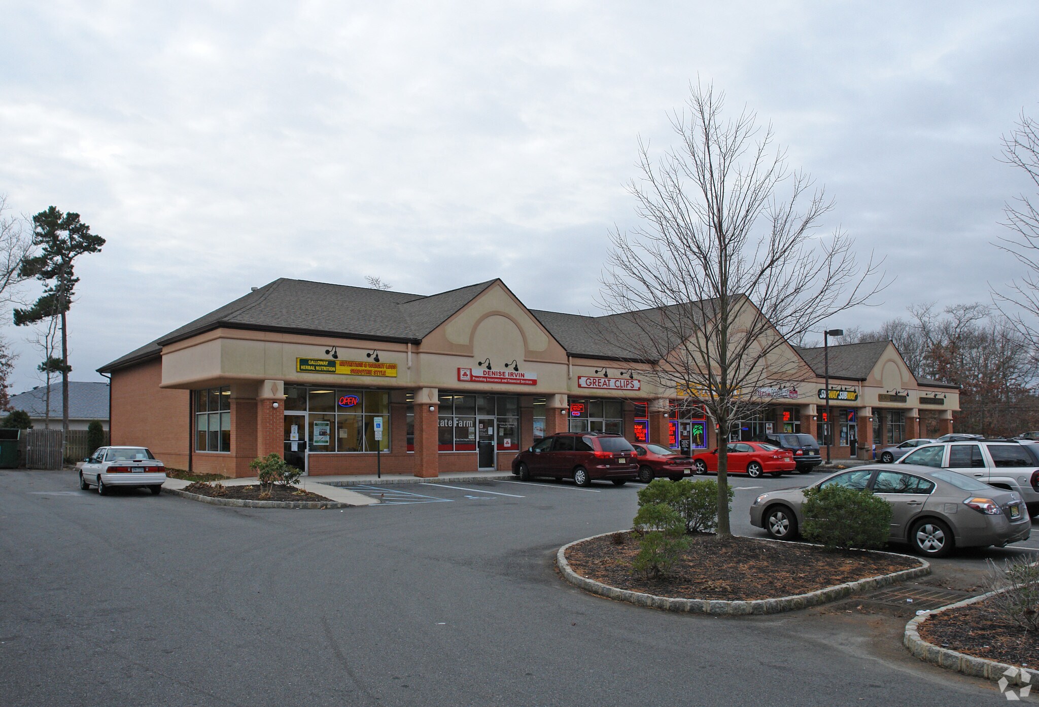 68 W Jimmie Leeds Rd, Galloway, NJ à louer Photo de l’immeuble– Image 1 sur 5