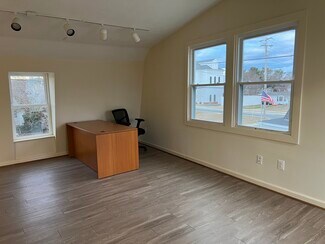 Plus de détails pour 7252 Benedict Ave, Benedict, MD - Bureau/Local commercial à louer