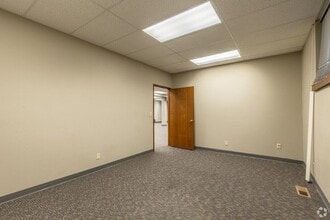 421 E Chestnut Ave, Yakima, WA à louer Photo intérieure– Image 2 sur 3