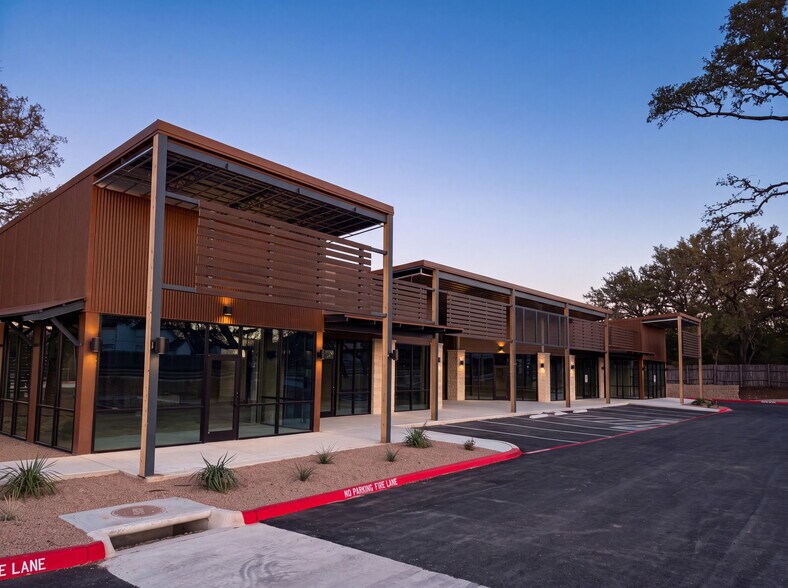 21 Herff Rd, Boerne, TX à louer - Photo de l’immeuble – Image 2 sur 7