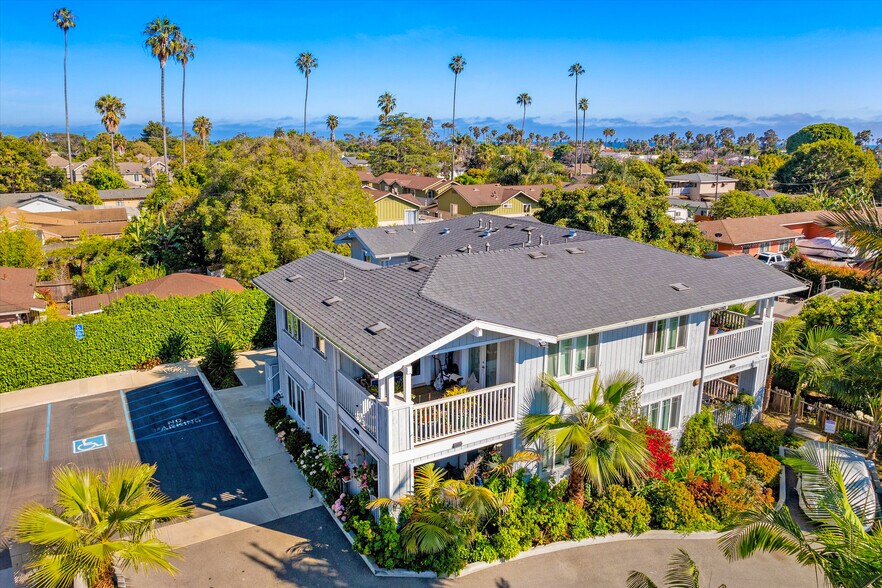 1032 E Mason St, Santa Barbara, CA à vendre - Photo principale – Image 2 sur 15