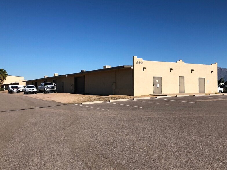 950 E Baseline Ave, Apache Junction, AZ à louer - Photo de l’immeuble – Image 1 sur 4
