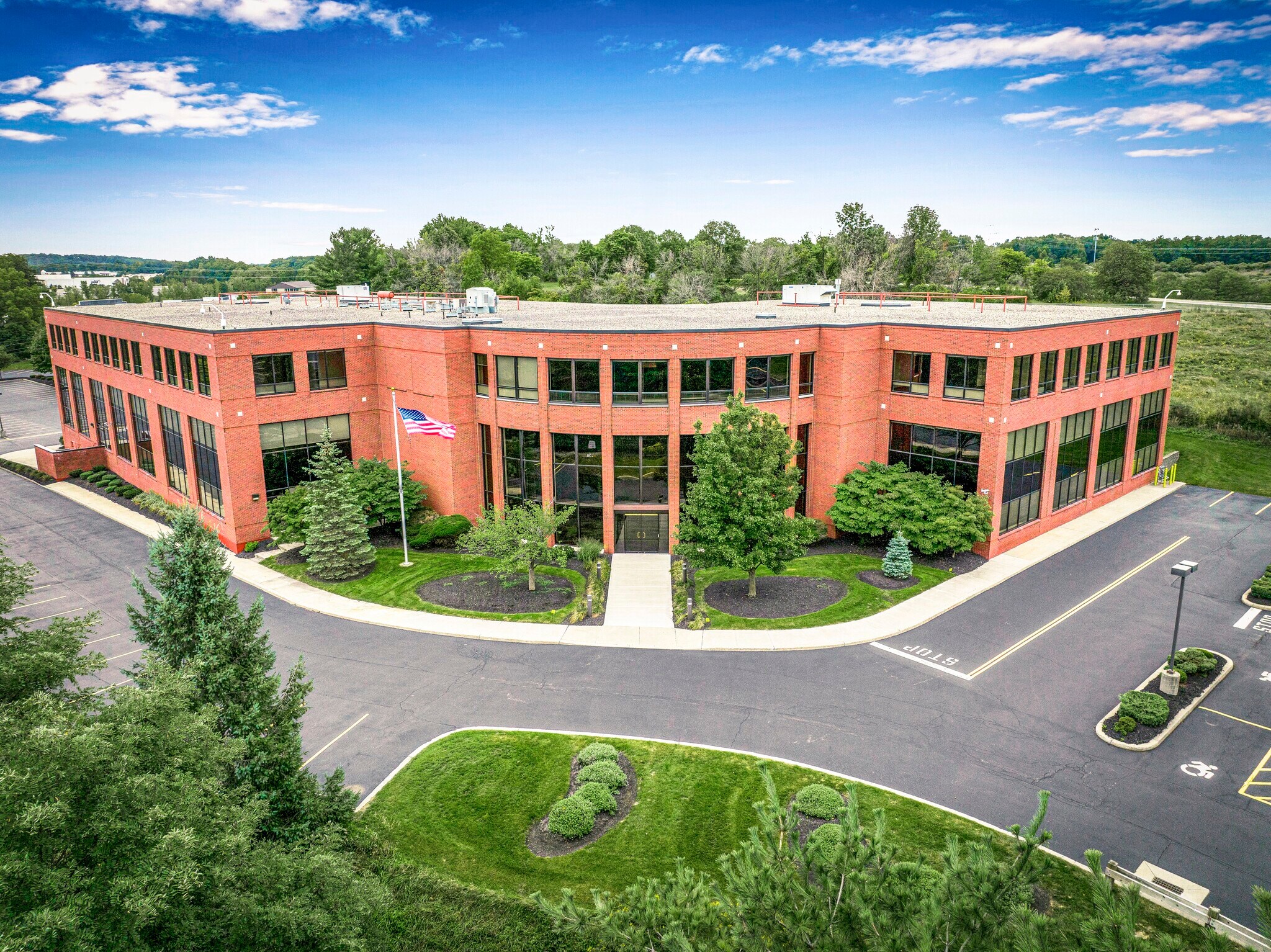600 Willowbrook Office Park, Fairport, NY à louer Photo principale– Image 1 sur 15