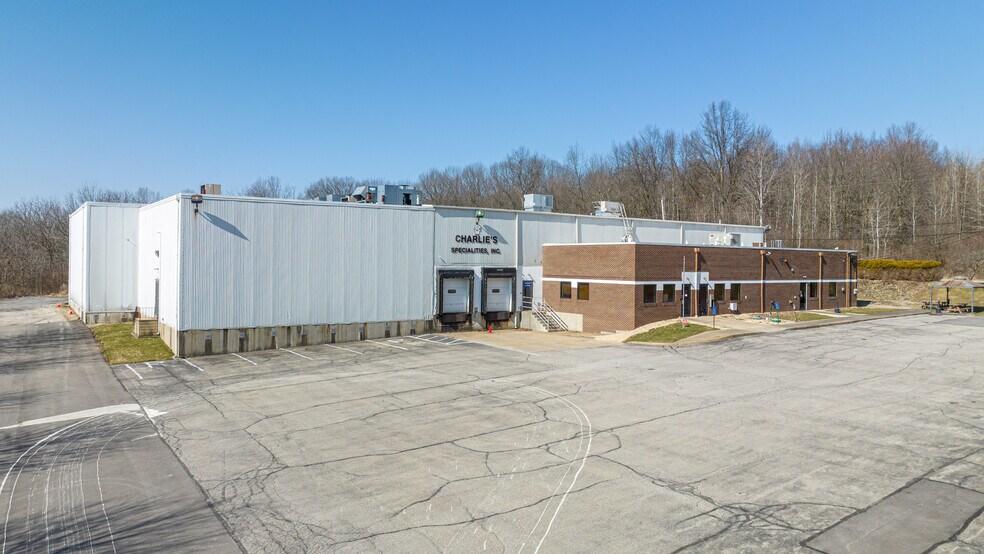 2500 Freedland Rd, Hermitage, PA à vendre - Photo de l’immeuble – Image 2 sur 27