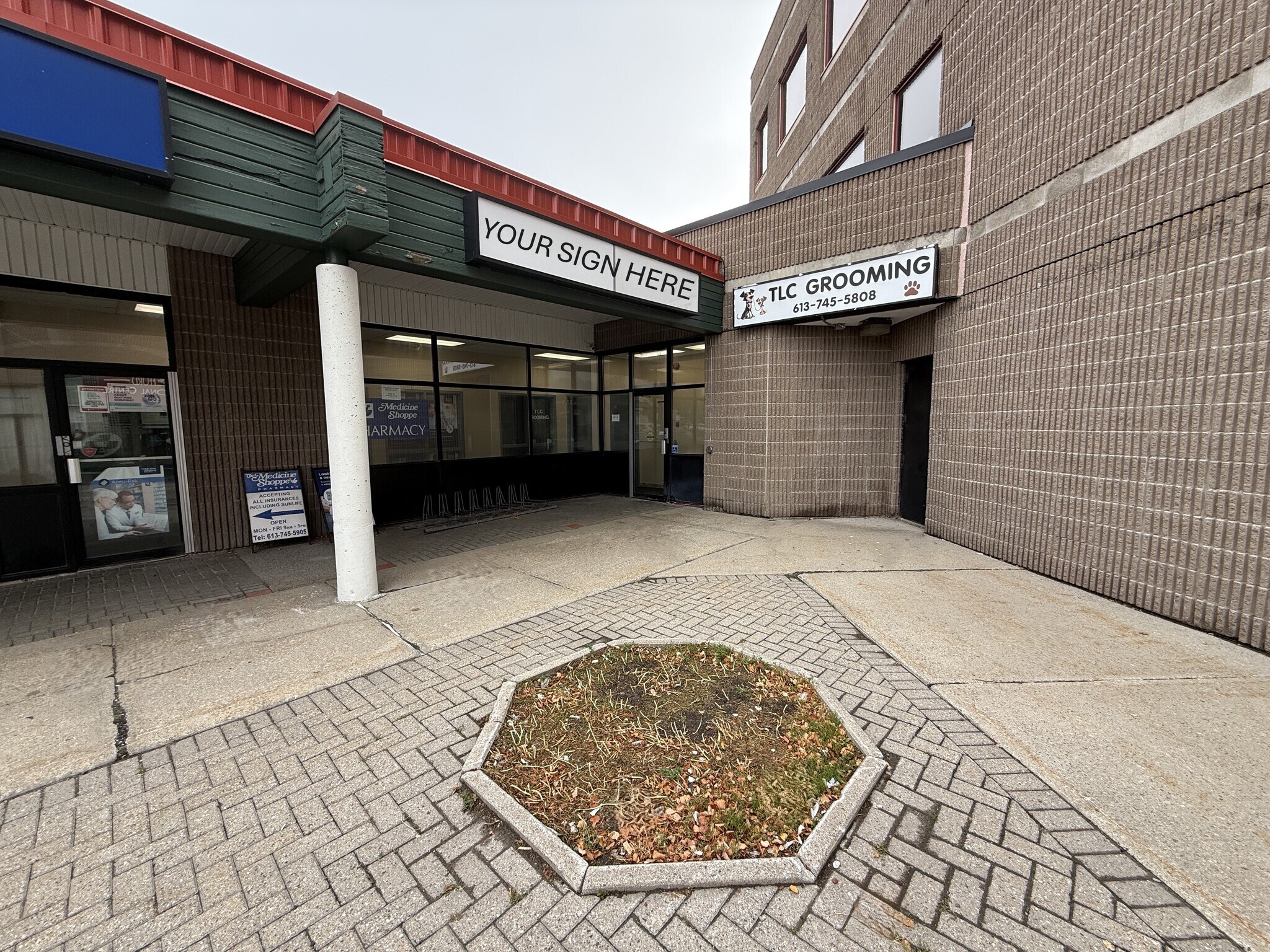 5303 Canotek Rd, Ottawa, ON à louer Photo de l’immeuble– Image 1 sur 4