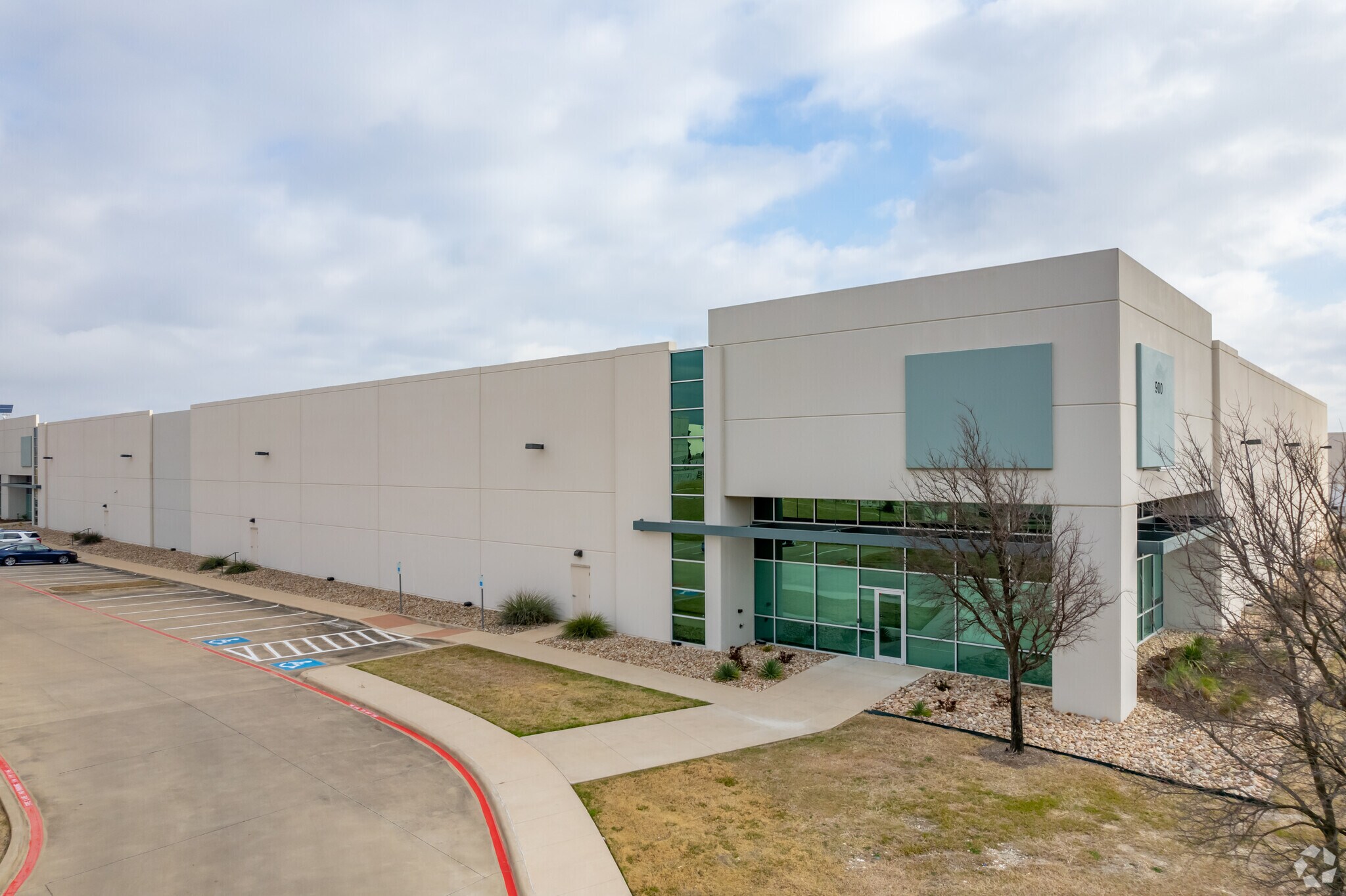 900 New Meister Ln, Pflugerville, TX à louer Photo principale– Image 1 sur 6