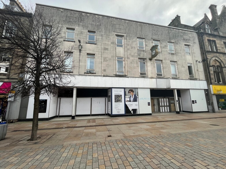 166-168 High St, Kirkcaldy à louer - Photo de l’immeuble – Image 1 sur 3