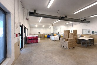 20 Lechmere St, Revere, MA à louer Photo intérieure– Image 2 sur 10