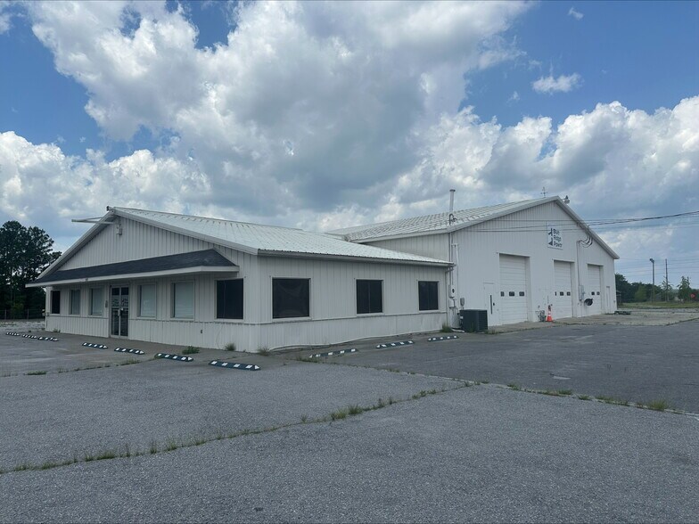 242 Glassmaster Rd, Lexington, SC à louer - Photo de l’immeuble – Image 2 sur 2