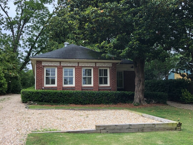 2967 Grandview Ave, Atlanta, GA à louer - Photo de l’immeuble – Image 3 sur 8