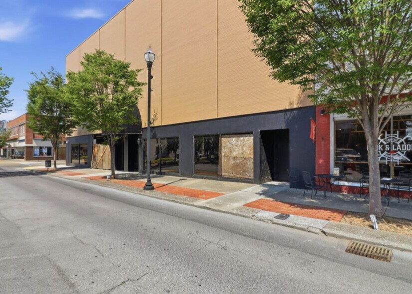 300 Broad St, Kingsport, TN à vendre - Photo de l’immeuble – Image 3 sur 12