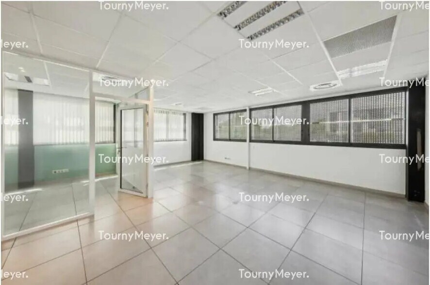 Bureau dans Castelnau-le-Lez à louer - Photo de l’immeuble – Image 1 sur 6