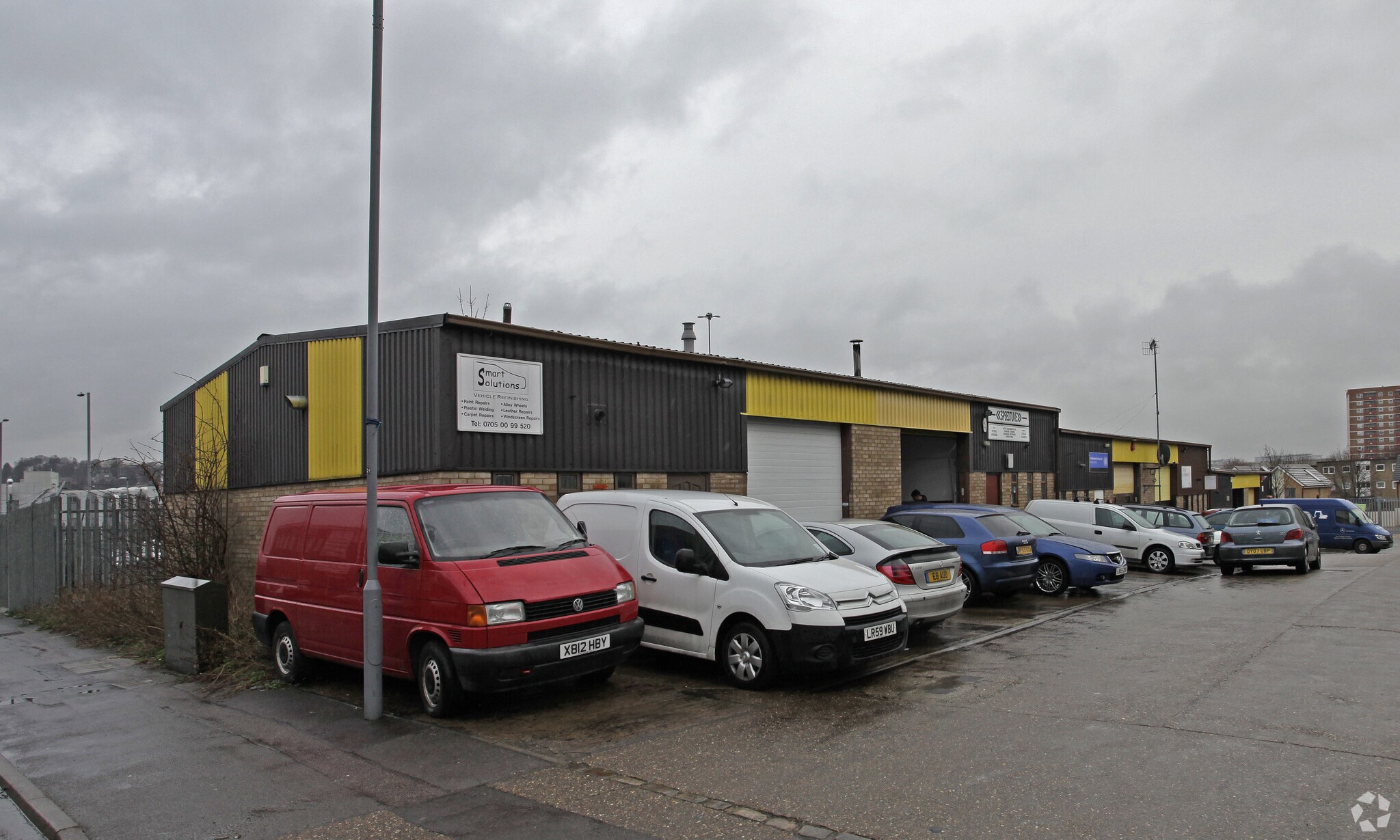 Latimer Rd, Luton à louer Photo principale– Image 1 sur 4