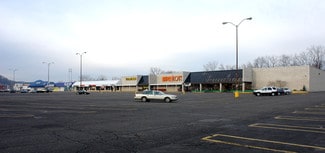 Plus de détails pour 240-405 Bluebell Dr NW, New Philadelphia, OH - Local commercial à louer