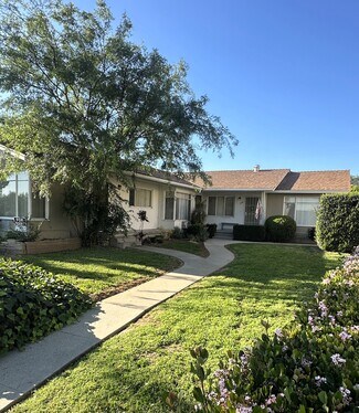 Plus de détails pour 735 Barris Dr, Fullerton, CA - Logement à vendre